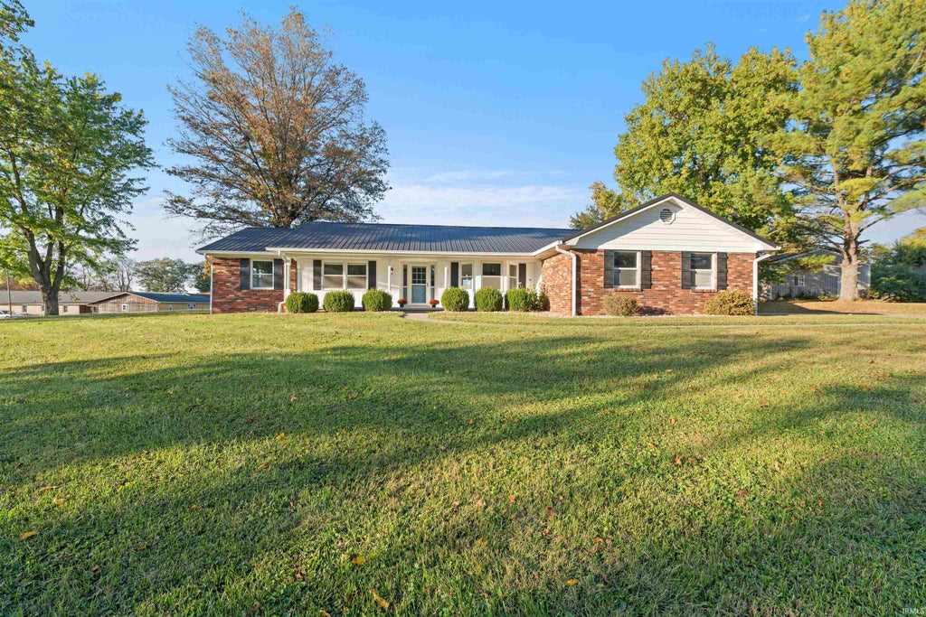 Photo of 51 Sunny Acres Drive, Bedford, IN 47421 (MLS # 202642762)