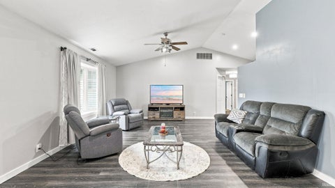 Tiny photo for 1308 W Crooked Tree Drive, Columbia City, IN 46725 (MLS # 202633406)