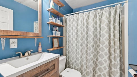 Tiny photo for 1308 W Crooked Tree Drive, Columbia City, IN 46725 (MLS # 202633406)
