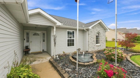Tiny photo for 1308 W Crooked Tree Drive, Columbia City, IN 46725 (MLS # 202633406)