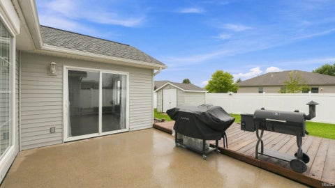 Tiny photo for 1308 W Crooked Tree Drive, Columbia City, IN 46725 (MLS # 202633406)
