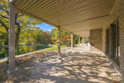 Tiny photo for 315 E Feather Valley Road, Fremont, IN 46737 (MLS # 202643550)