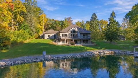 Tiny photo for 315 E Feather Valley Road, Fremont, IN 46737 (MLS # 202643550)