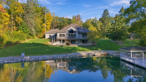 Photo of 315 E Feather Valley Road, Fremont, IN 46737 (MLS # 202643550)