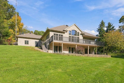 Tiny photo for 315 E Feather Valley Road, Fremont, IN 46737 (MLS # 202643550)