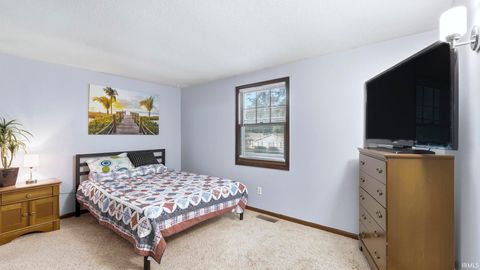 Tiny photo for 4011 Thornbury Place, Fort Wayne, IN 46804 (MLS # 202614389)