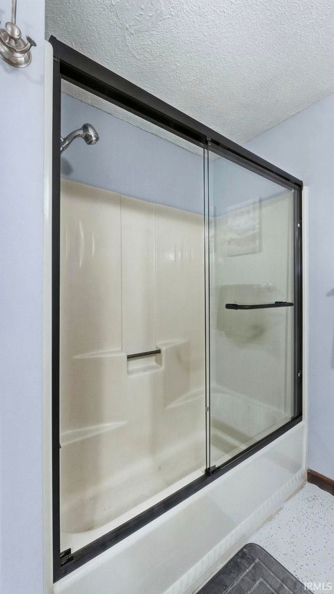 Tiny photo for 4011 Thornbury Place, Fort Wayne, IN 46804 (MLS # 202614389)