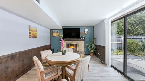 Tiny photo for 4011 Thornbury Place, Fort Wayne, IN 46804 (MLS # 202614389)