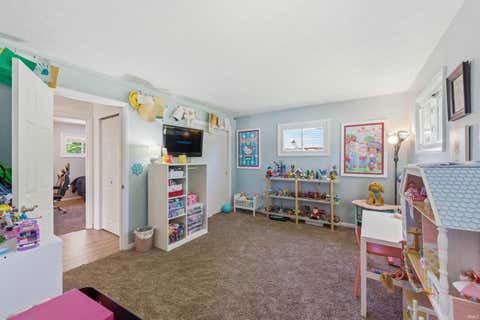 Tiny photo for 101 N Forest Avenue, Muncie, IN 47304 (MLS # 202621506)