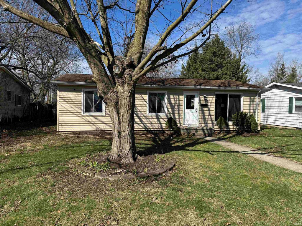 Photo of 110 S 15th Street, Decatur, IN 46733 (MLS # 202609787)