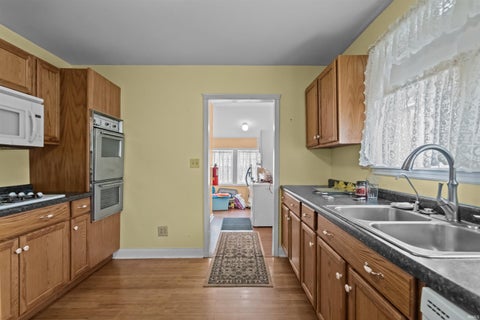 Tiny photo for 743 S Webster Street, Kokomo, IN 46901 (MLS # 202632335)