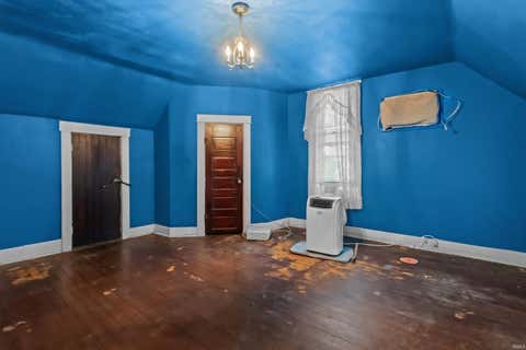 Tiny photo for 743 S Webster Street, Kokomo, IN 46901 (MLS # 202632335)