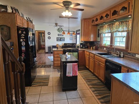 Tiny photo for 3634 W 400 S, Kokomo, IN 46902 (MLS # 202611688)