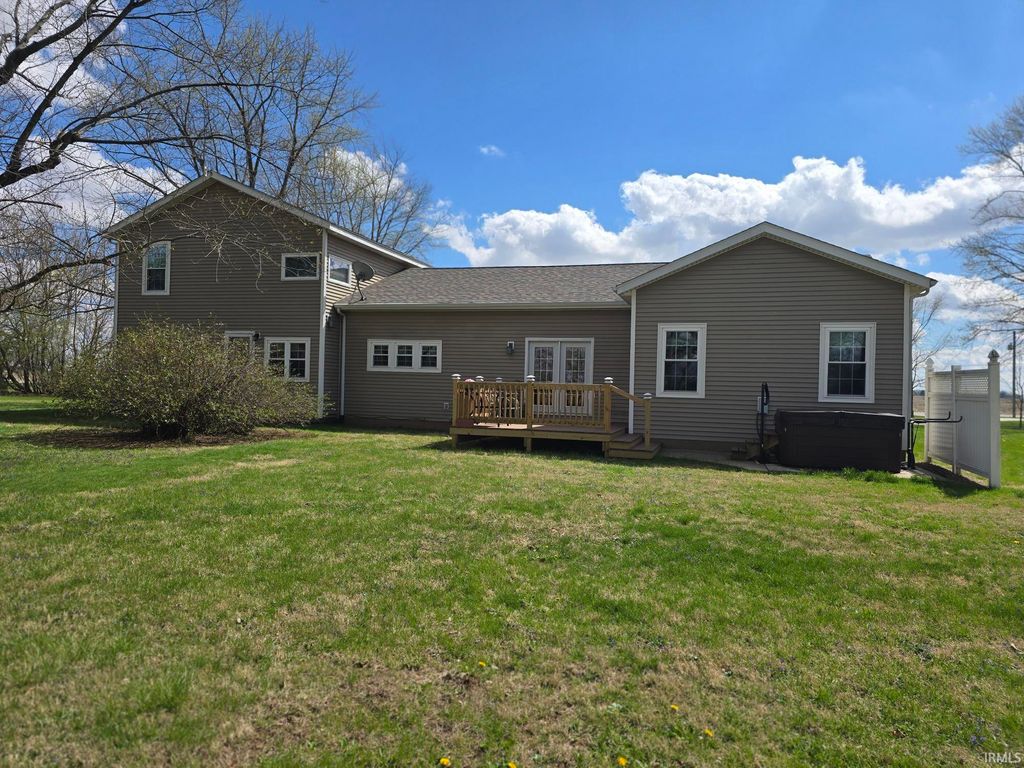 Photo of 3634 W 400 S, Kokomo, IN 46902 (MLS # 202611688)