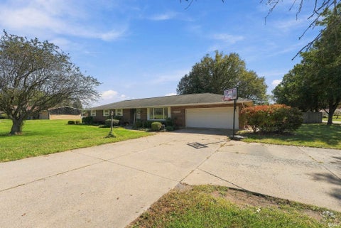 Tiny photo for 16342 State Road 37 Road, Harlan, IN 46743 (MLS # 202641901)