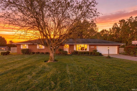 Photo of 16342 State Road 37 Road, Harlan, IN 46743 (MLS # 202641901)