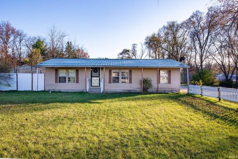 Photo of 24840 Co Rd 6, Elkhart, IN 46514 (MLS # 202546174)