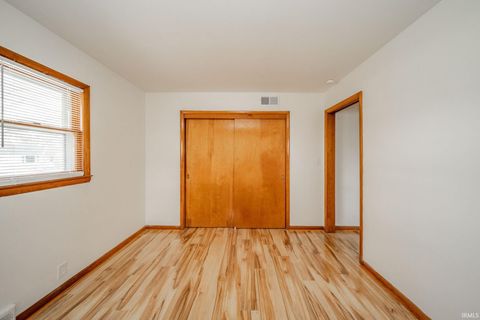 Tiny photo for 515 Meadow Drive, Kokomo, IN 46902 (MLS # 202603555)