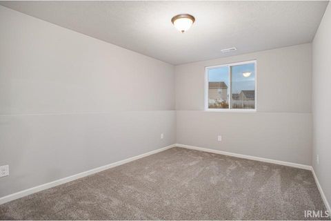 Tiny photo for 1349 Mitchell Drive, Rochester, IN 46975 (MLS # 202537907)