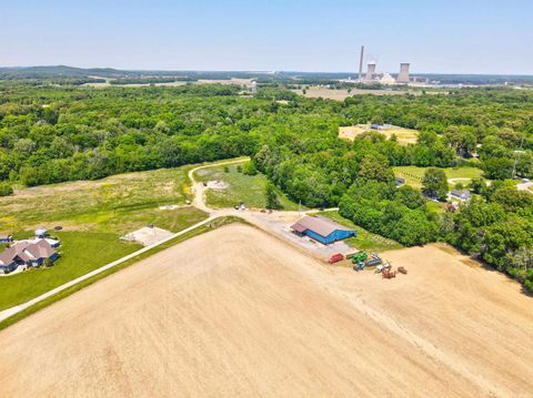 Tiny photo for 225 W Rimstidt Street, Rockport, IN 47635 (MLS # 202618122)