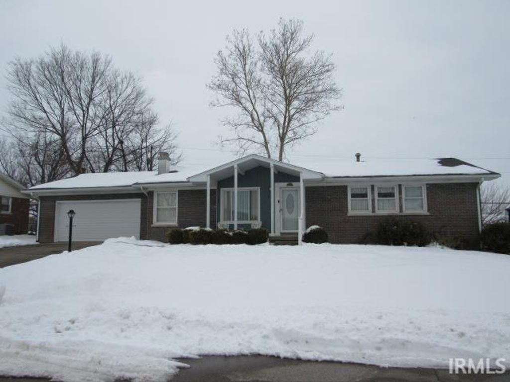 Photo of 329 Coronado Drive, Mount Vernon, IN 47620 (MLS # 202603371)