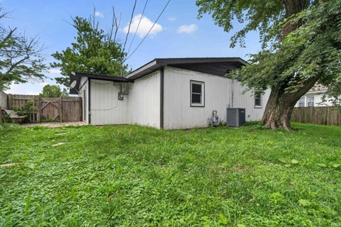 Tiny photo for 905 E GERHART Street, Kokomo, IN 46901 (MLS # 202635270)