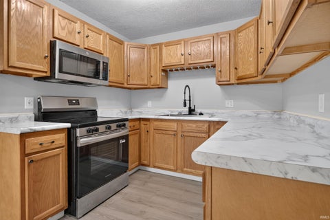 Tiny photo for 905 E GERHART Street, Kokomo, IN 46901 (MLS # 202635270)
