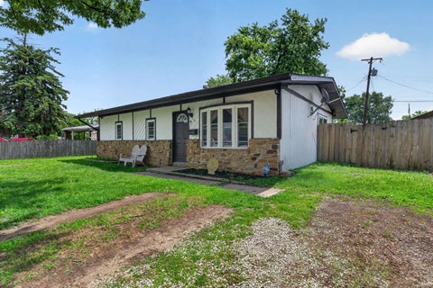 Tiny photo for 905 E GERHART Street, Kokomo, IN 46901 (MLS # 202635270)