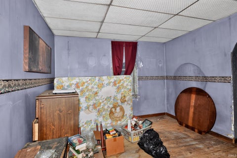 Tiny photo for 422 Michigan Avenue, Logansport, IN 46947 (MLS # 202625396)