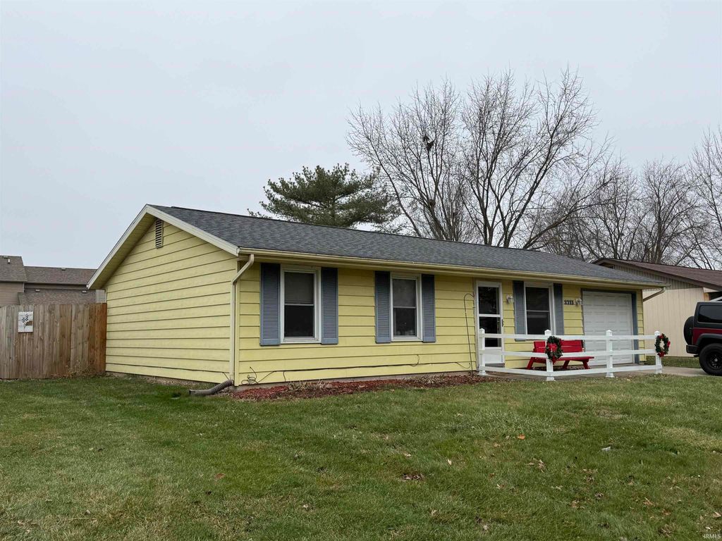 Photo of 2711 Sandarac Lane, Fort Wayne, IN 46815 (MLS # 202549737)