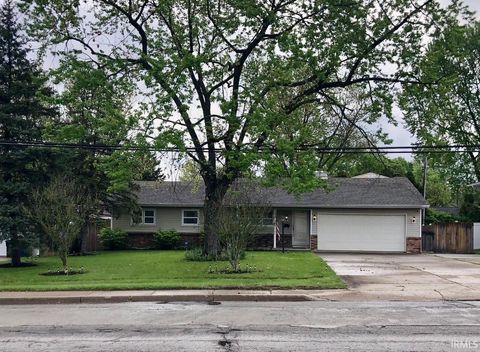 1304 N Tillotson Avenue, Muncie, IN 47304 - #: 202516163