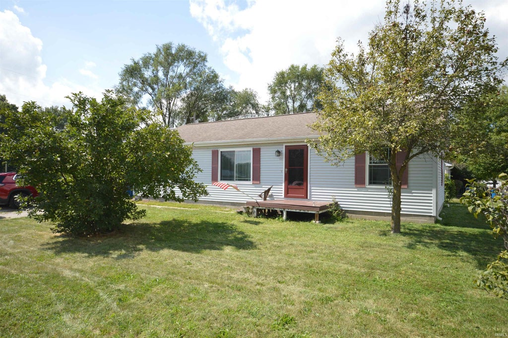 Photo of 302 Georgia Street, Walkerton, IN 46574 (MLS # 202636833)