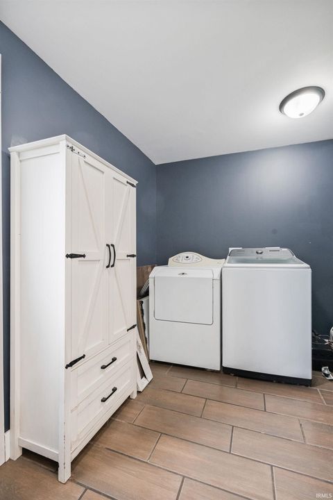 Tiny photo for 800 E Jefferson Street, Kokomo, IN 46901 (MLS # 202610963)