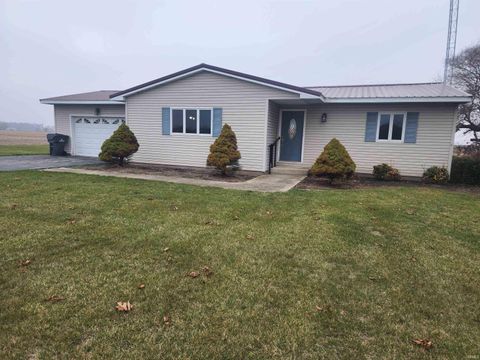 Photo of 4471 E st rd 218 Road, Berne, IN 46733 (MLS # 202547344)