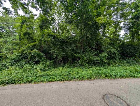 Photo of .24 acre W 15th Street, Bloomington, IN 47404 (MLS # 202601130)