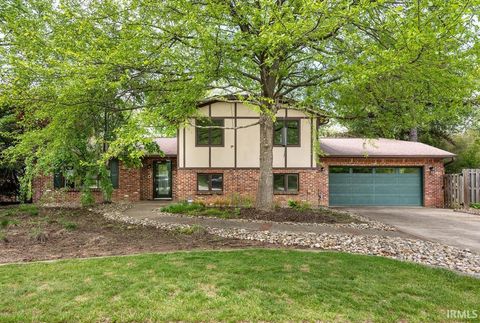 Photo of 3121 N Ramble Road West Rd, Bloomington, IN 47408 (MLS # 202613091)