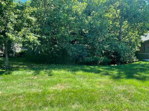 Tiny photo for 1782 Hunter's Cove Circle, Kokomo, IN 46902 (MLS # 202529876)