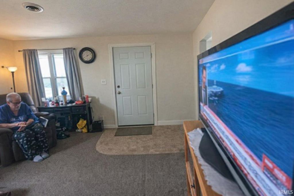 Photo of 2520 W 11th Street, Muncie, IN 47302 (MLS # 202610203)