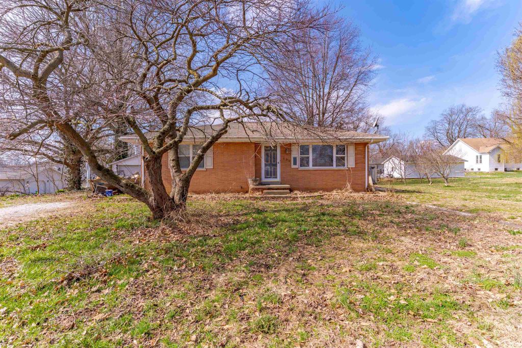 Photo of 10352 Gum Street, Cynthiana, IN 47612 (MLS # 202607389)