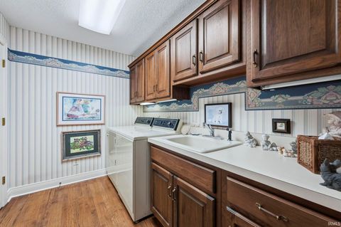 Tiny photo for 2629 Foxchase Run, Fort Wayne, IN 46825 (MLS # 202545504)