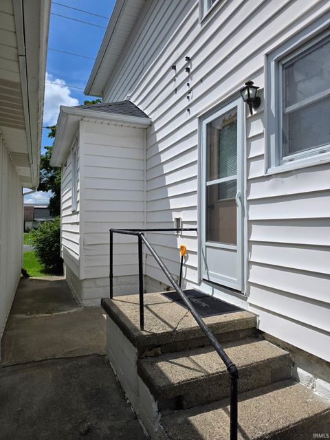 Tiny photo for 115 W 10th Street, Burlington, IN 46915 (MLS # 202529983)