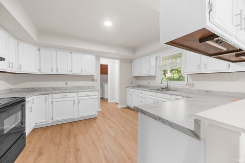Tiny photo for 1353 Worrell Drive, Jasper, IN 47546 (MLS # 202626364)