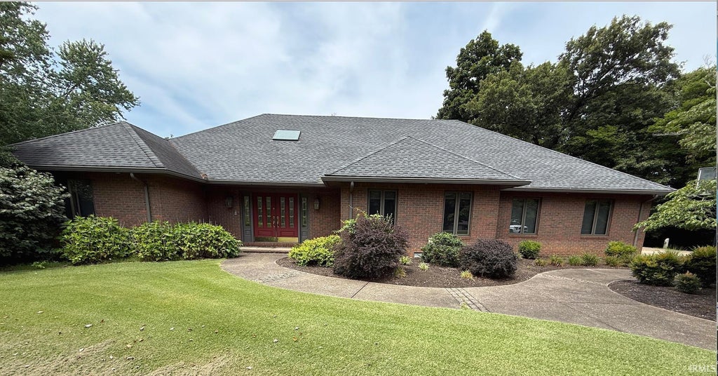 Photo of 9600 Darmstadt Road, Evansville, IN 47710 (MLS # 202642798)