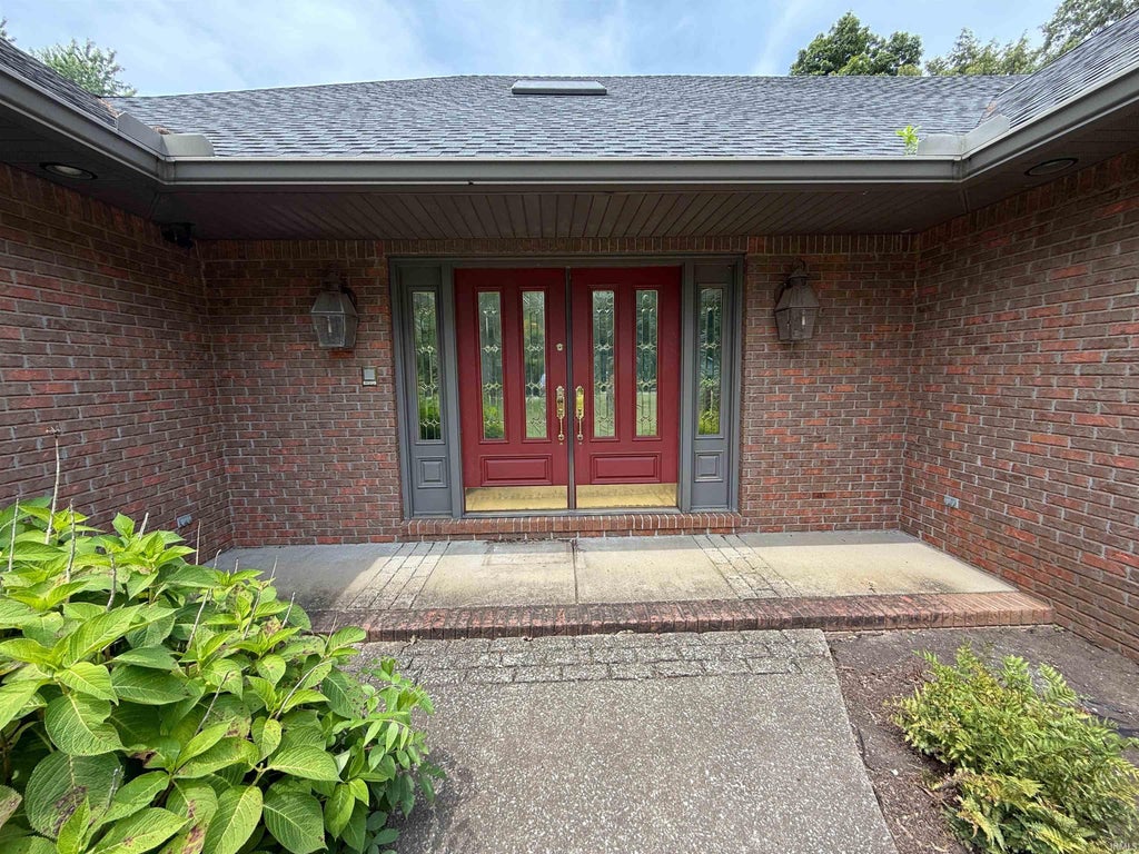 Photo of 9600 Darmstadt Road, Evansville, IN 47710 (MLS # 202642798)