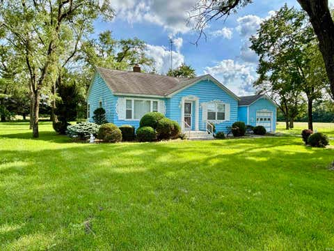 Tiny photo for 1655 W State Road 10, North Judson, IN 46366 (MLS # 202625454)
