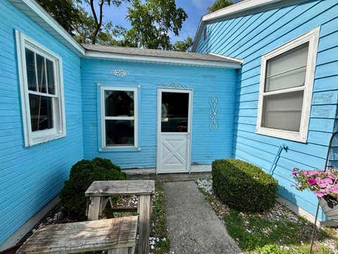 Tiny photo for 1655 W State Road 10, North Judson, IN 46366 (MLS # 202625454)