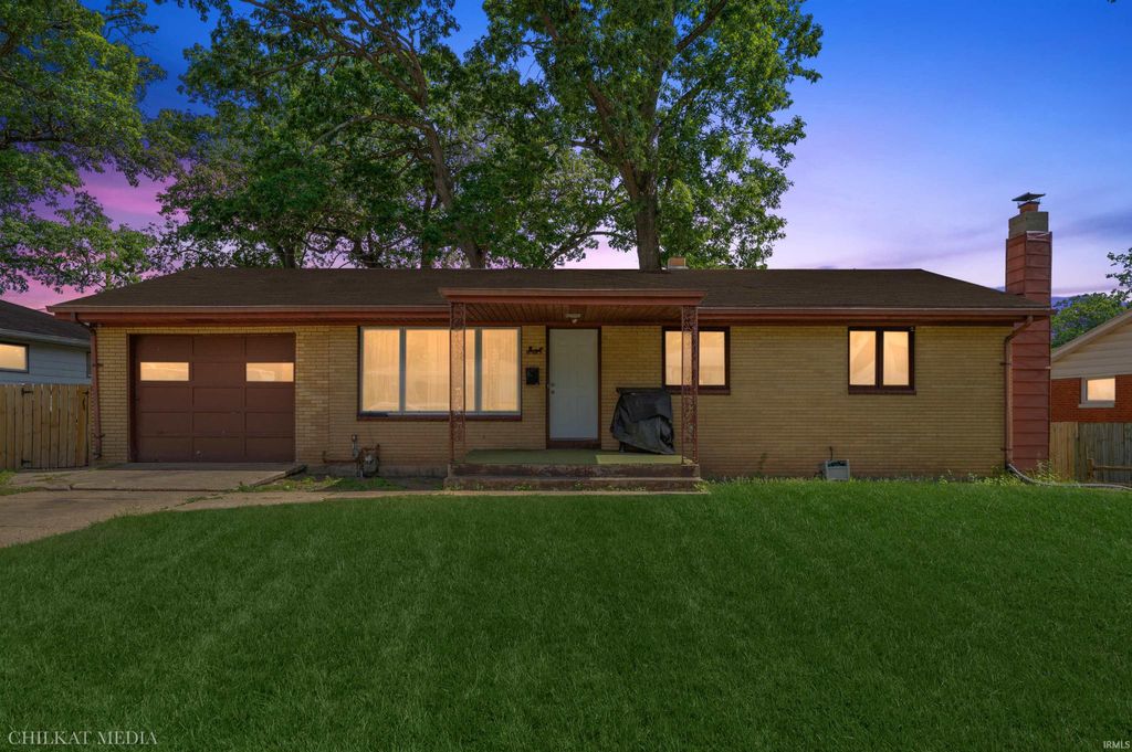 Photo of 3718 Surrey Lane, South Bend, IN 46628 (MLS # 202621946)