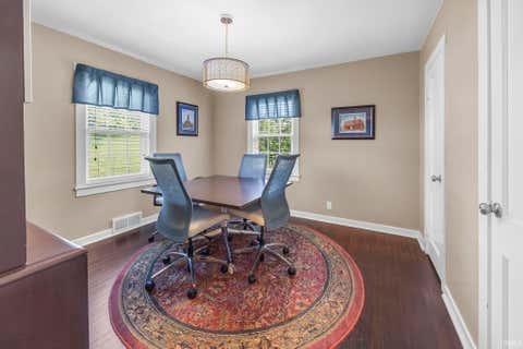 Tiny photo for 501 Third Avenue, Jasper, IN 47546 (MLS # 202625434)
