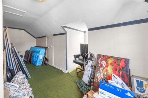 Tiny photo for 501 Third Avenue, Jasper, IN 47546 (MLS # 202625434)