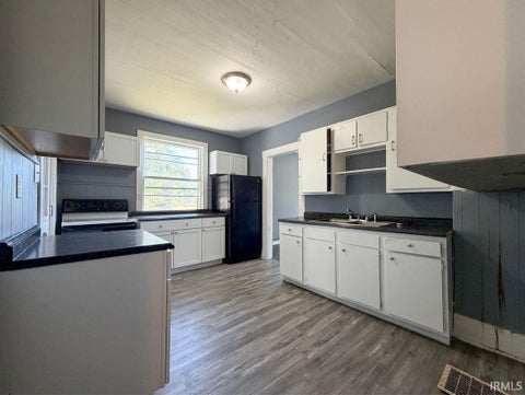 Tiny photo for 526 S Meridian Street, Jasonville, IN 47438 (MLS # 202638950)
